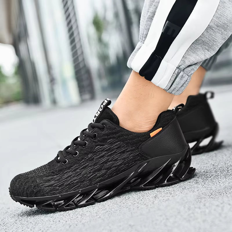 Men's and Women's Breathable Non-Slip Sports Sneakers for Spring and Autumn Running
